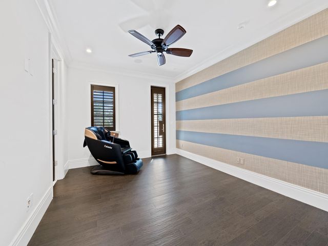 2319 NE 28th Street, Lighthouse Point, FL 33064