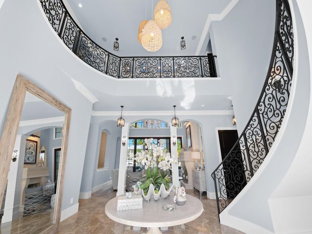 2319 NE 28th Street, Lighthouse Point, FL 33064