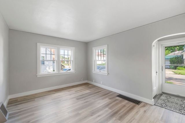 224 Kern Street, Waterloo, IA 50703