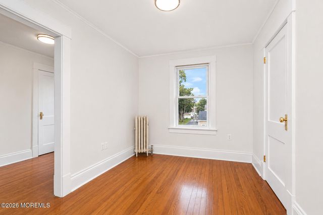 55 Maple Avenue, Fords, NJ 08863