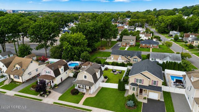 55 Maple Avenue, Fords, NJ 08863