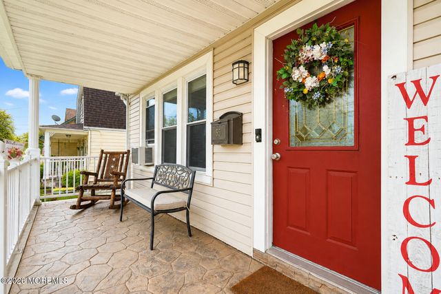 55 Maple Avenue, Fords, NJ 08863
