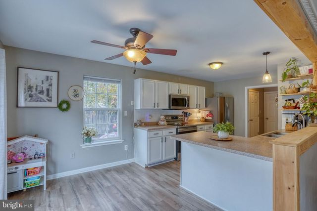 222 N EMBER DR, Felton, DE 19943