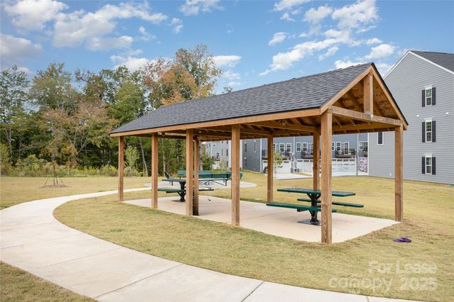 2203 Autumn Olive Lane, Matthews, NC 28104