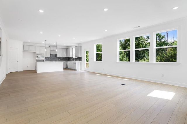 4046 Alderstone Drive, Flowery Branch, GA 30542