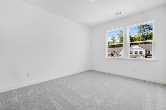 4046 Alderstone Drive, Flowery Branch, GA 30542