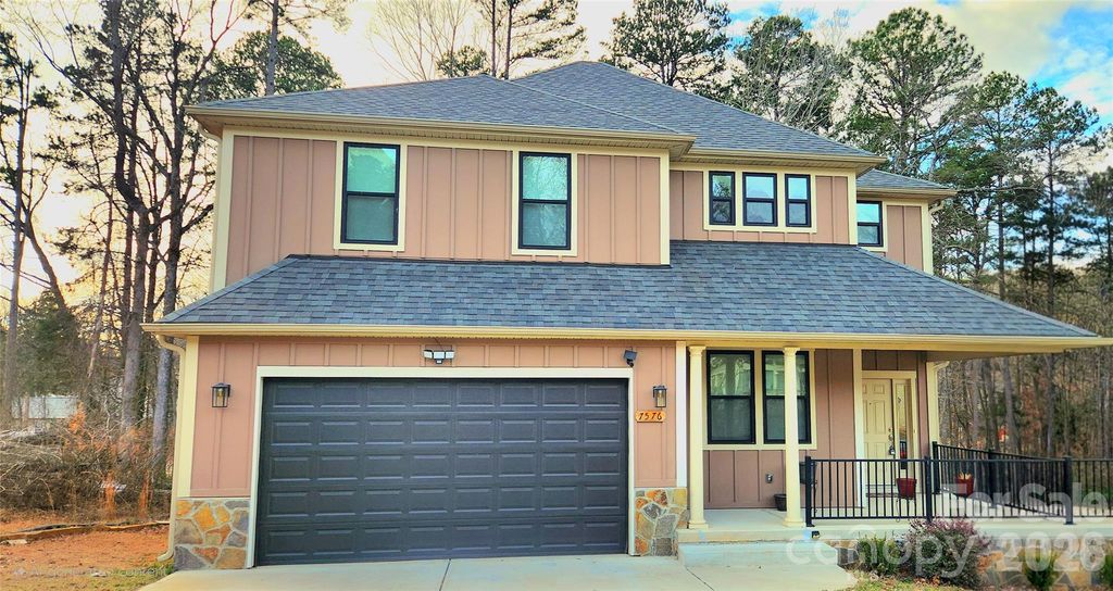 7576 Water Haven Trail, Denver, NC 28037