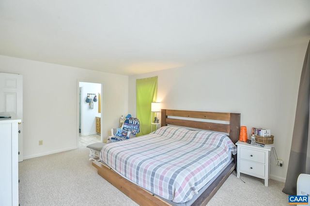 839 HARRIS RD, Charlottesville, VA 22902