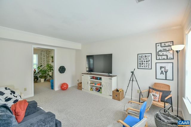 839 HARRIS RD, Charlottesville, VA 22902