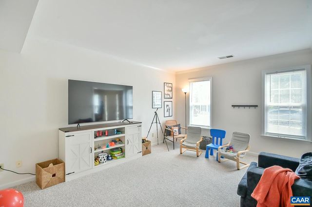 839 HARRIS RD, Charlottesville, VA 22902
