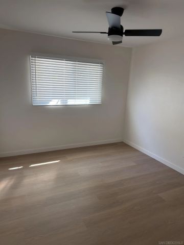 9759 Abbeywood Road, Santee, CA 92071