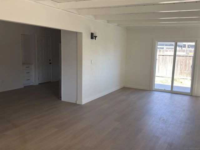 9759 Abbeywood Road, Santee, CA 92071