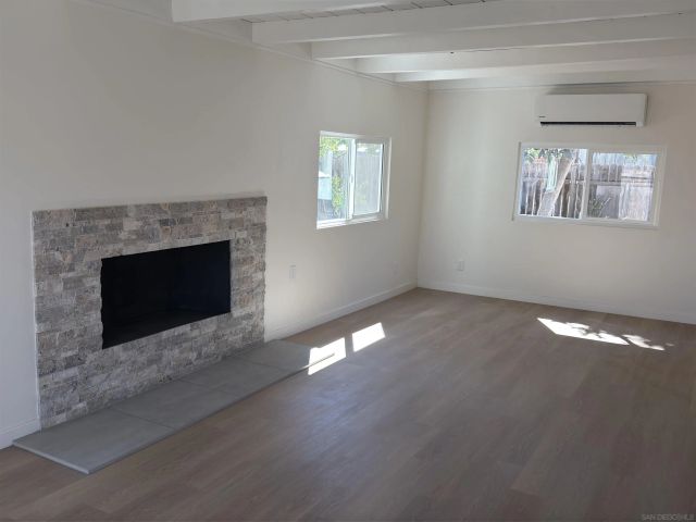 9759 Abbeywood Road, Santee, CA 92071
