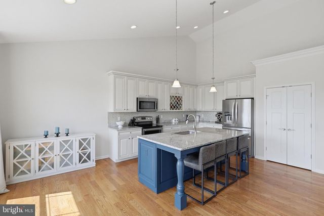 78 STATICE DR, Hedgesville, WV 25427
