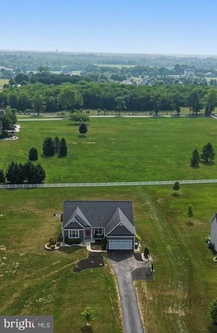 78 STATICE DR, Hedgesville, WV 25427