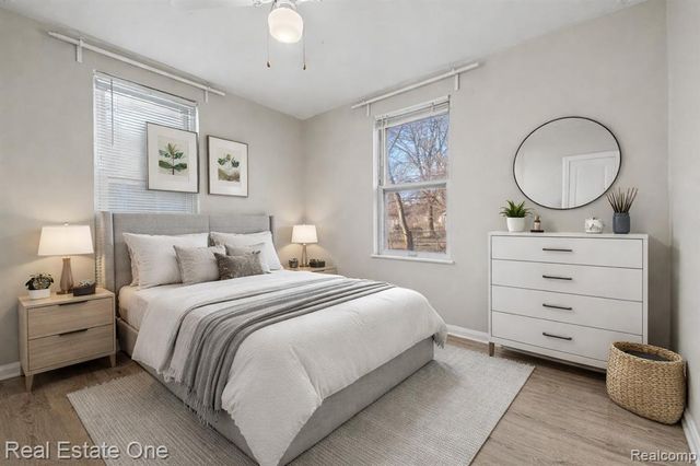 2411 Harris Street, Ferndale, MI 48220