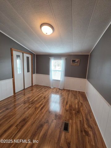 212 ALABAMA Street, Crescent City, FL 32112