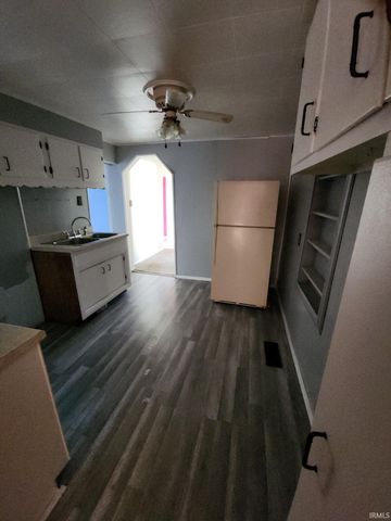 1636 Columbus Street, New Castle, IN 47362