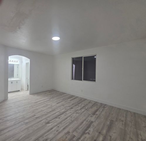 8226 Windmill Oaks Pl, Antelope, CA 95843