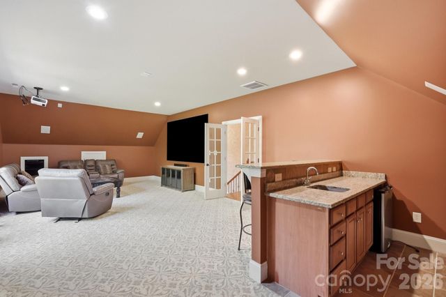 142 Riverchase Lane, Mooresville, NC 28115