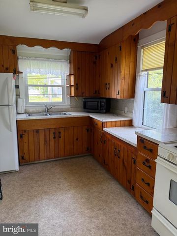 232 LOTUS ST, Dover, DE 19901