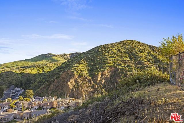 32610 Ridge Top Lane, Castaic, CA 91384