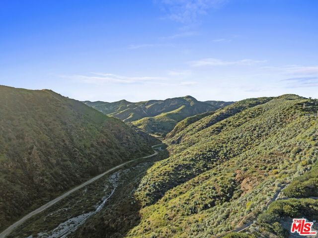 32610 Ridge Top Lane, Castaic, CA 91384