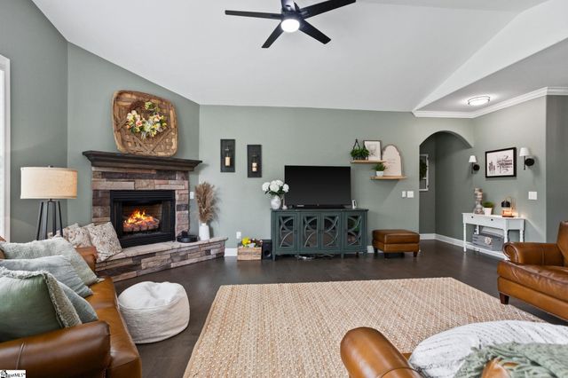 5 Ryders Way, Taylors, SC 29687