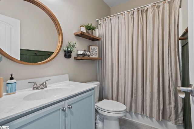5 Ryders Way, Taylors, SC 29687