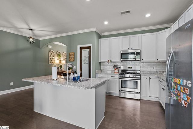 5 Ryders Way, Taylors, SC 29687