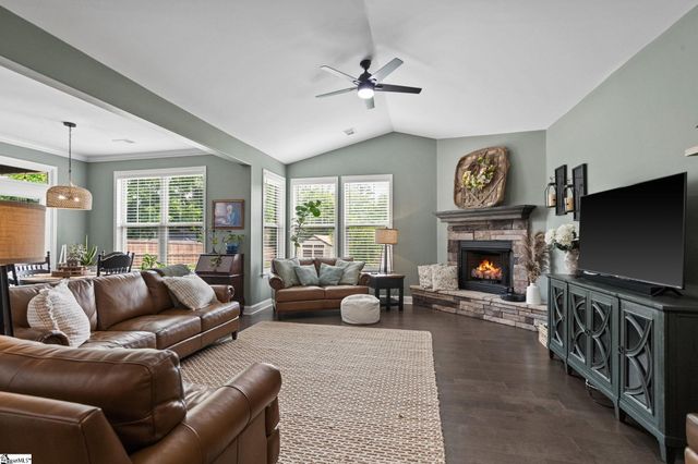 5 Ryders Way, Taylors, SC 29687