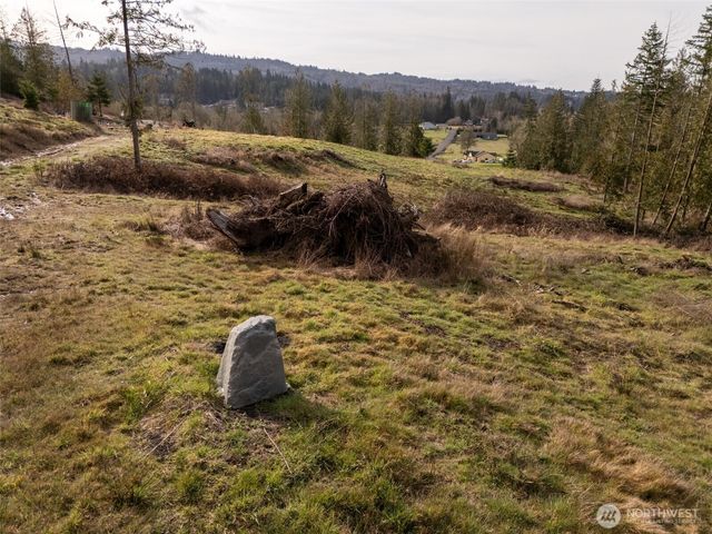 426 Rose Garden Lane, Kelso, WA 98626