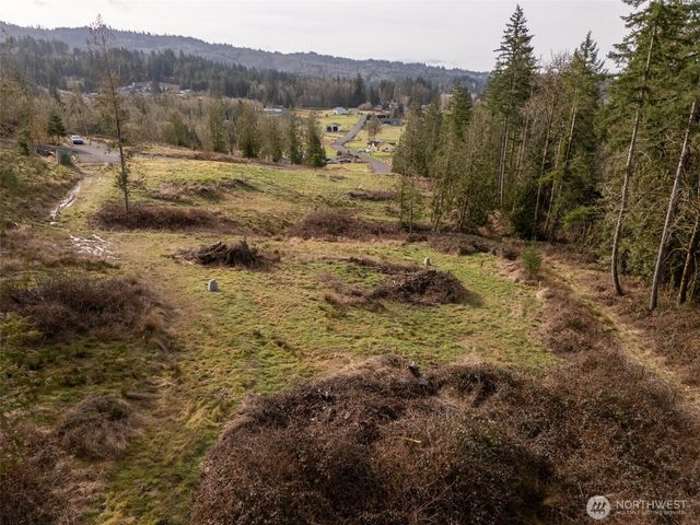 426 Rose Garden Lane, Kelso, WA 98626