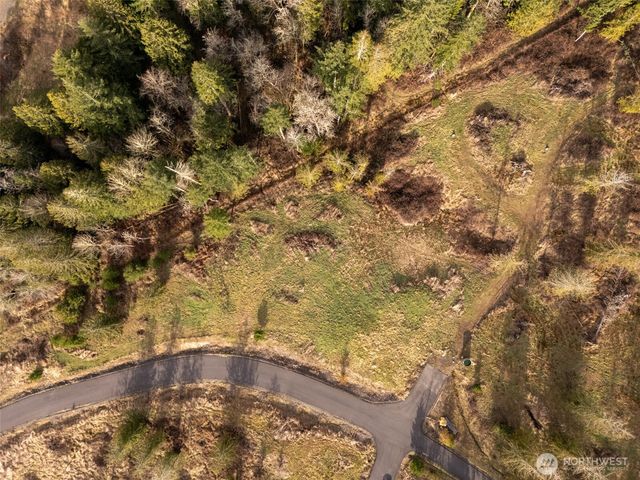 426 Rose Garden Lane, Kelso, WA 98626