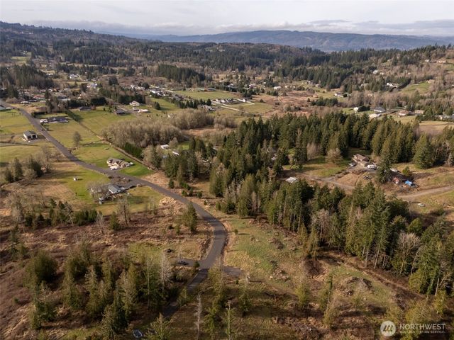 426 Rose Garden Lane, Kelso, WA 98626