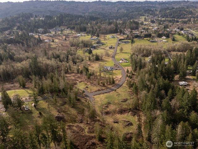 426 Rose Garden Lane, Kelso, WA 98626