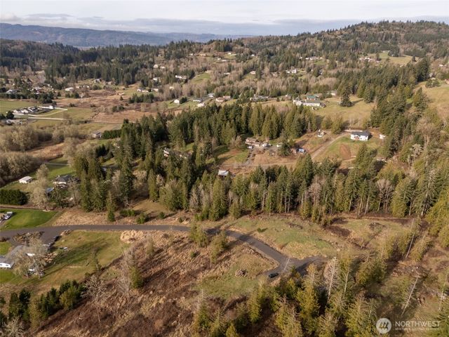 426 Rose Garden Lane, Kelso, WA 98626