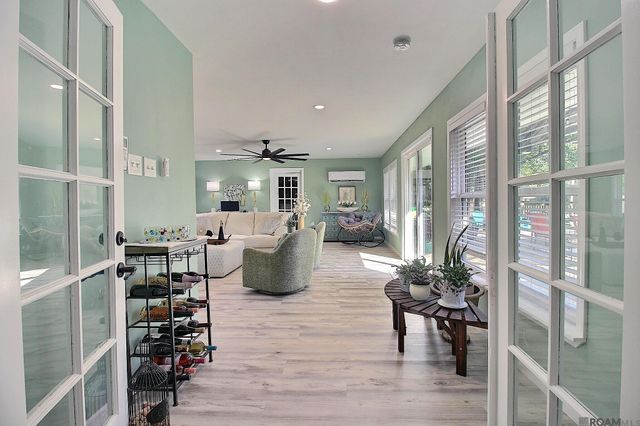 2420 Sherry St, Denham Springs, LA 70726