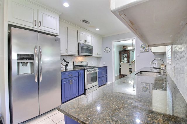 2420 Sherry St, Denham Springs, LA 70726
