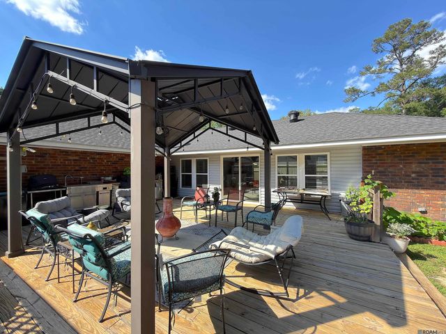 2420 Sherry St, Denham Springs, LA 70726