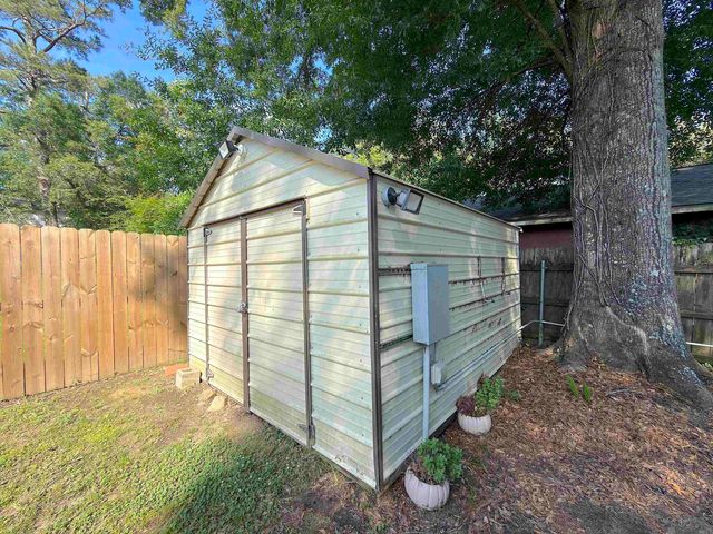 2420 Sherry St, Denham Springs, LA 70726