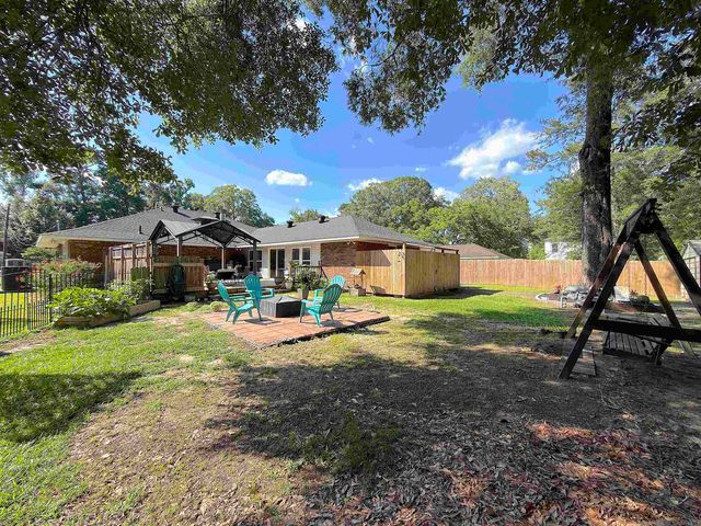 2420 Sherry St, Denham Springs, LA 70726
