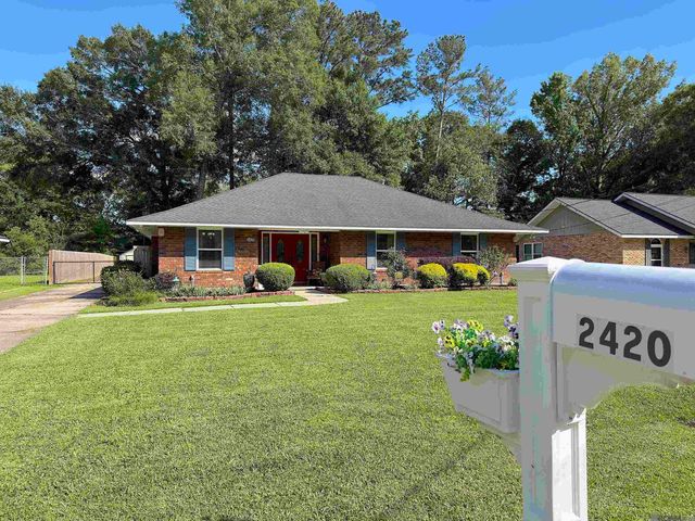 2420 Sherry St, Denham Springs, LA 70726