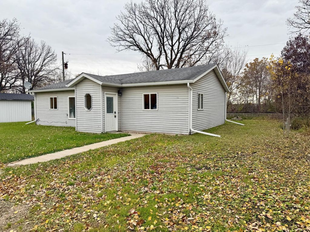 17888 NE 132nd Avenue NE, North Twp, MN 56701