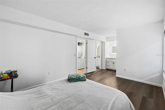 2209 BELLEAIR ROAD C5, Clearwater, FL 33764