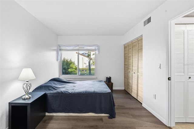 2209 BELLEAIR ROAD C5, Clearwater, FL 33764