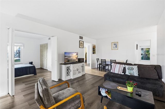 2209 BELLEAIR ROAD C5, Clearwater, FL 33764