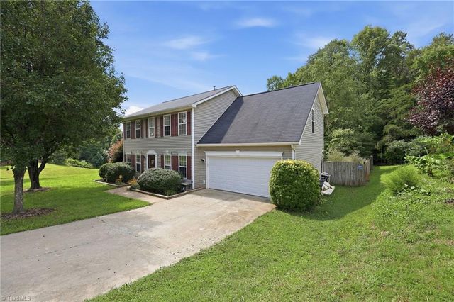 150 Creekview Drive, Kernersville, NC 27284