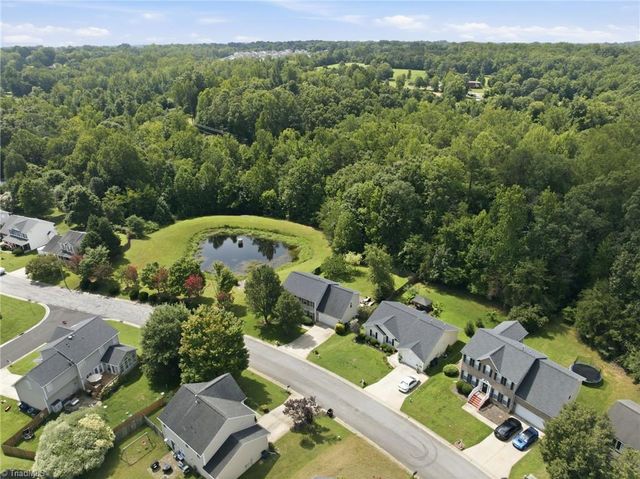 150 Creekview Drive, Kernersville, NC 27284