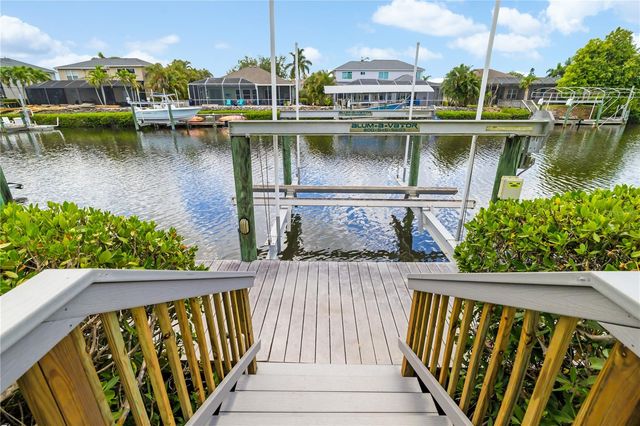 3803 HAWK ISLAND DRIVE, Bradenton, FL 34208